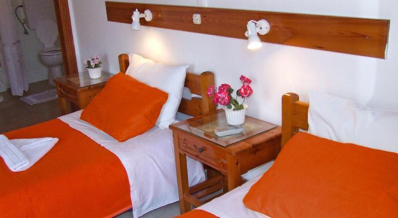 Hotel Eleftheria Парос Экстерьер фото