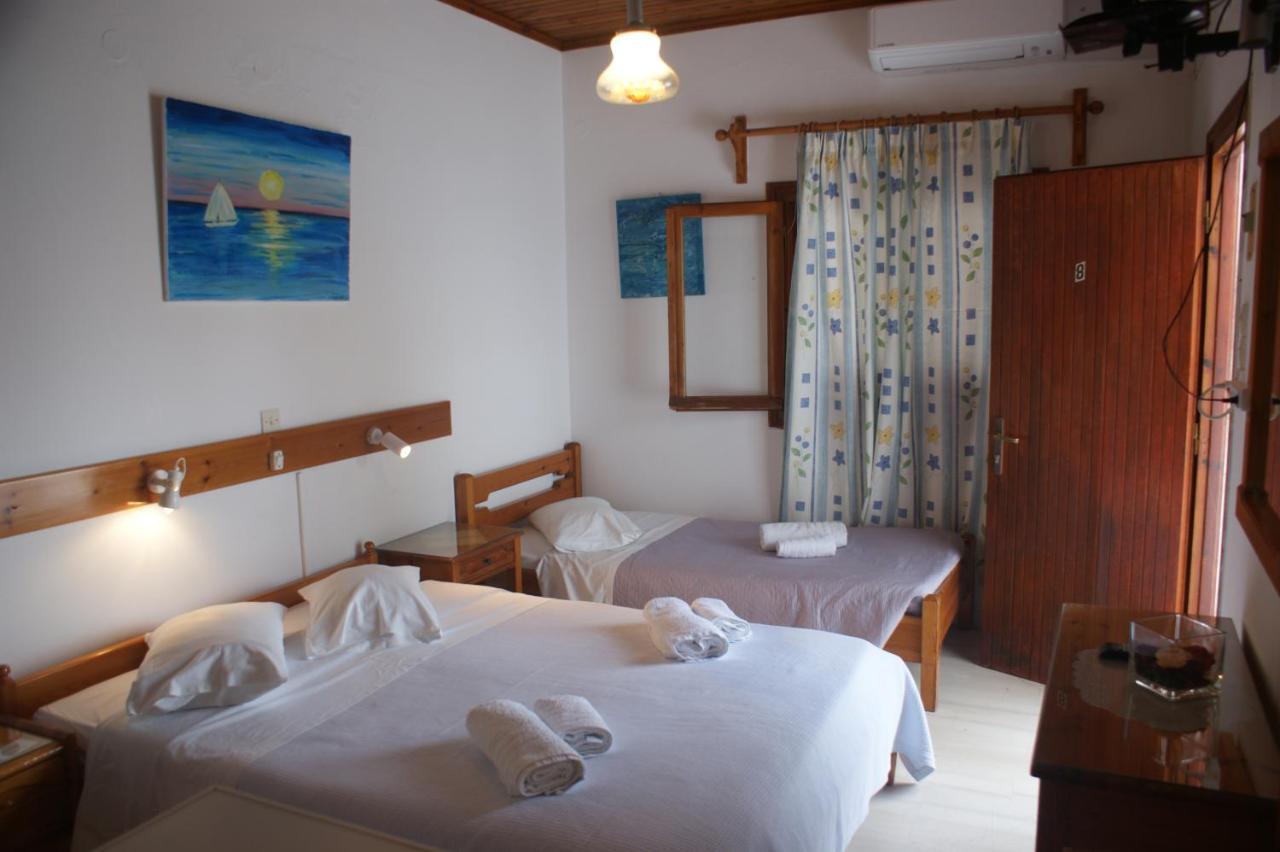 Hotel Eleftheria Парос Экстерьер фото