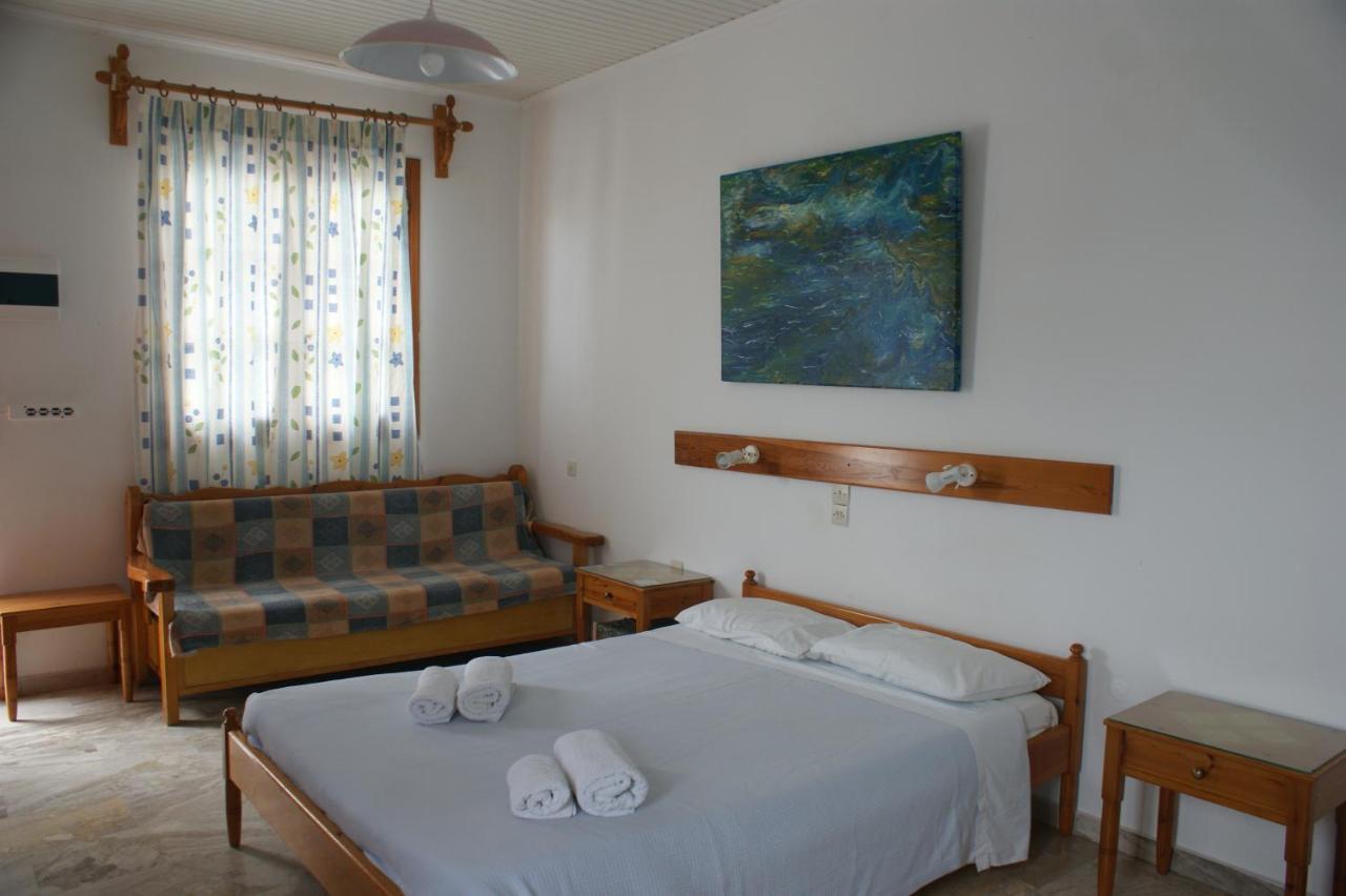 Hotel Eleftheria Парос Экстерьер фото