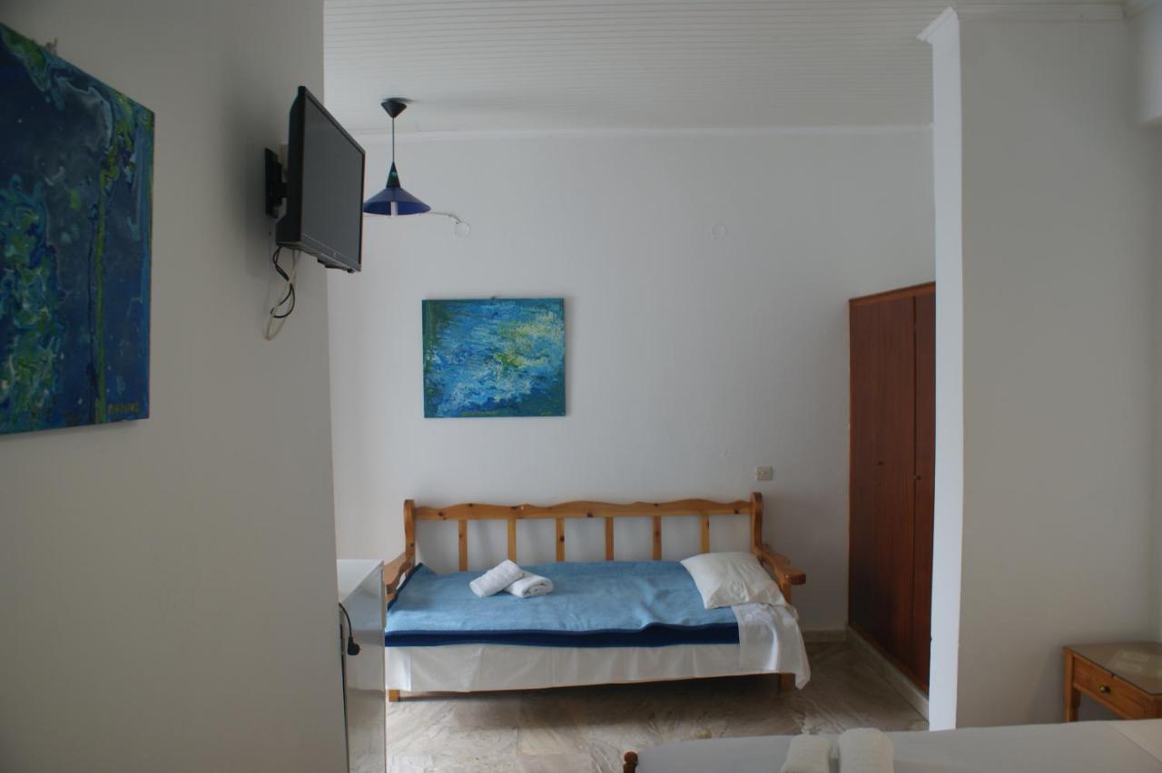 Hotel Eleftheria Парос Экстерьер фото