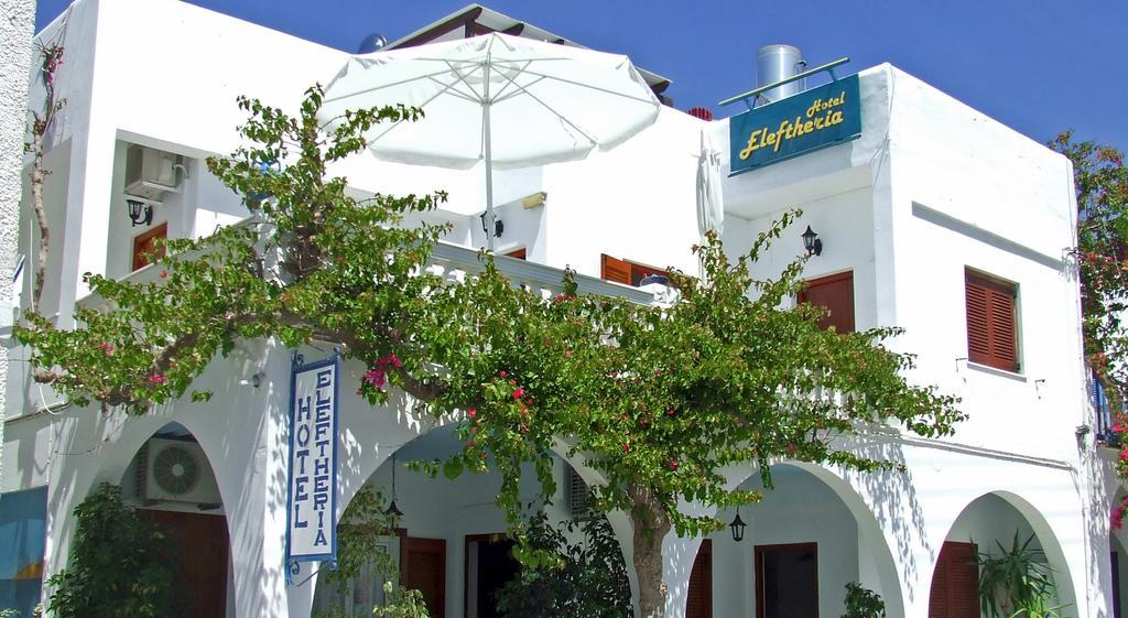 Hotel Eleftheria Парос Экстерьер фото