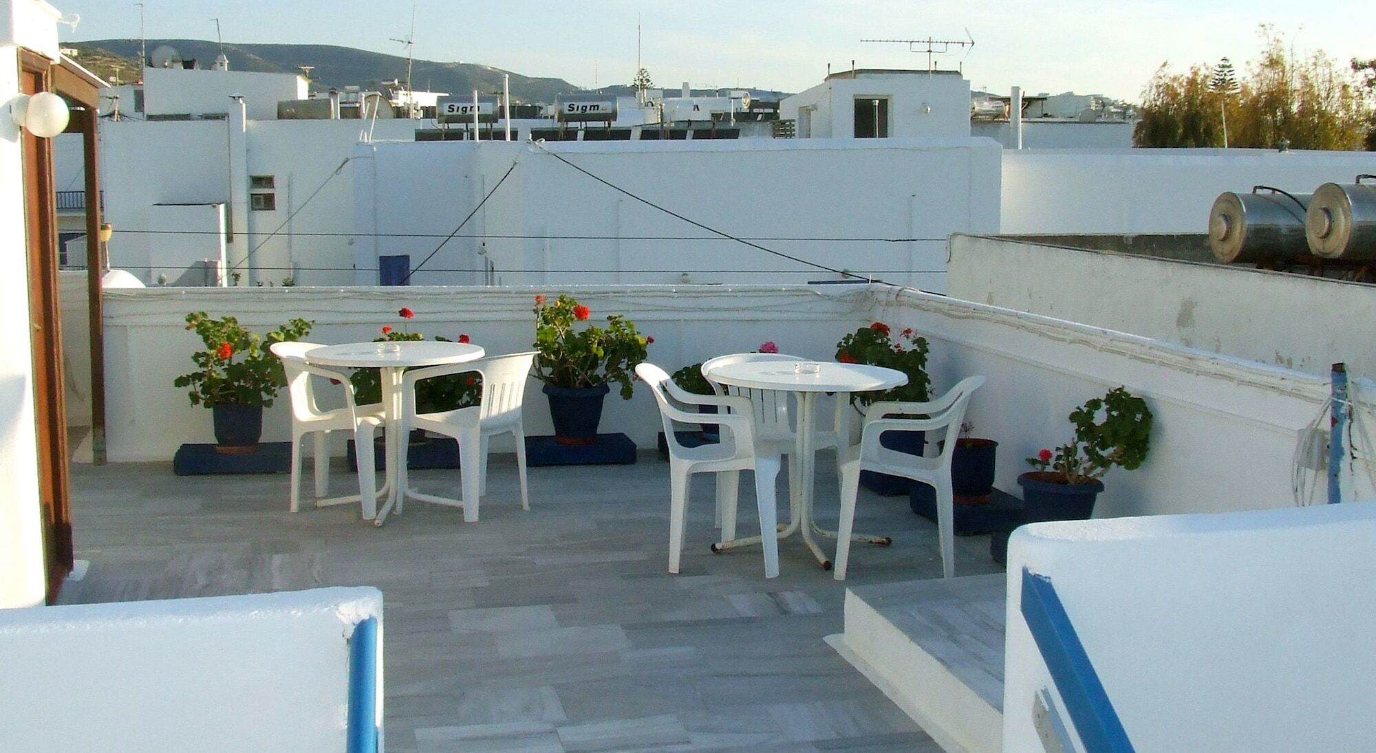 Hotel Eleftheria Парос Экстерьер фото